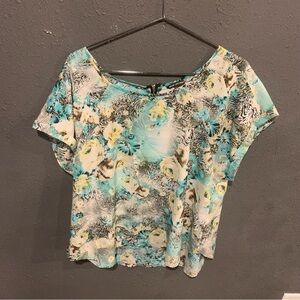 Women’s Unique Spectrum Blouse